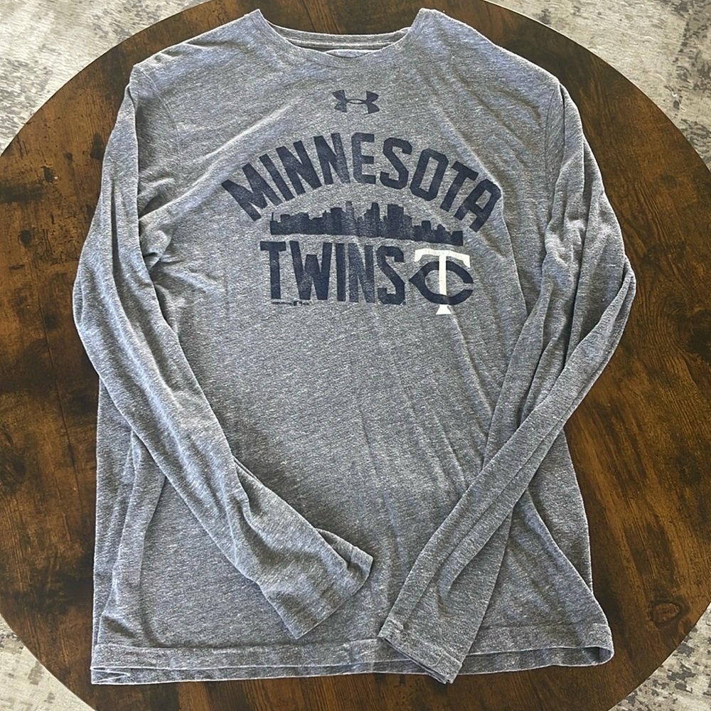 Under Armour Minnesota Twins Long Sleeve Shirt
